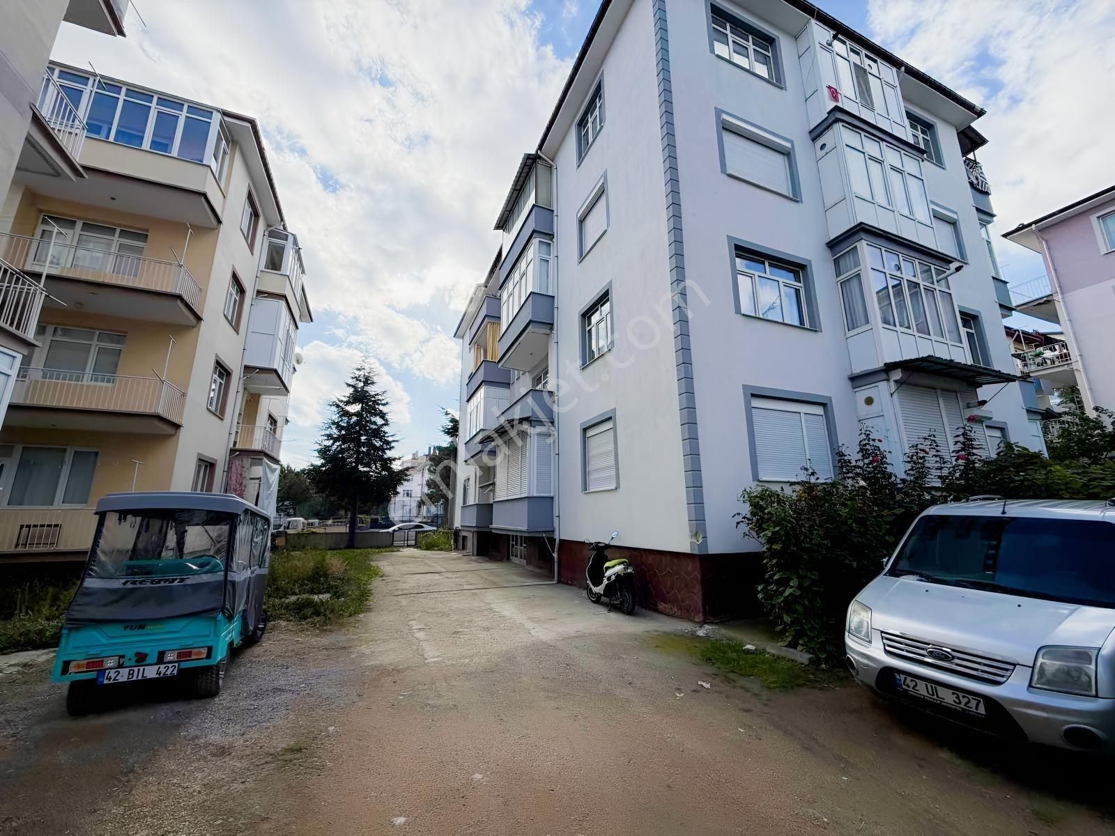 A-k Emlaktan Yeni Mah 3+1 Eşyalı Ara Kat Satılık Daire — fotoğraf 2