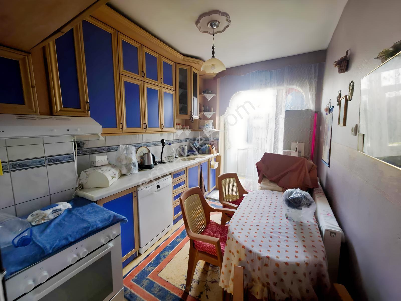 A-k Emlaktan Yeni Mah 3+1 Eşyalı Ara Kat Satılık Daire — fotoğraf 8