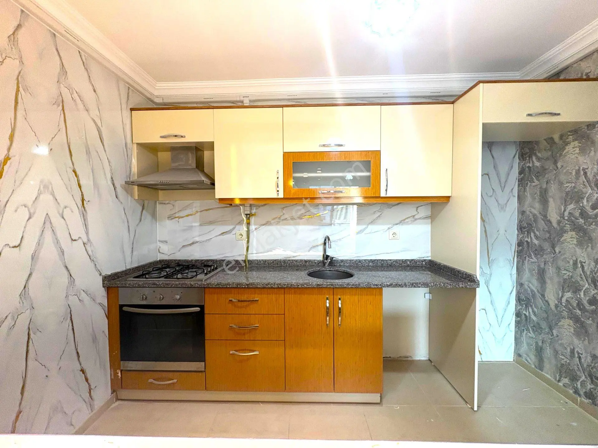 ⭐melodi'den Geniş Ve Lux Daire İsteyenlere Ön Cephe Arakat Ada Mutfaklı 1+1 Daire — fotoğraf 20