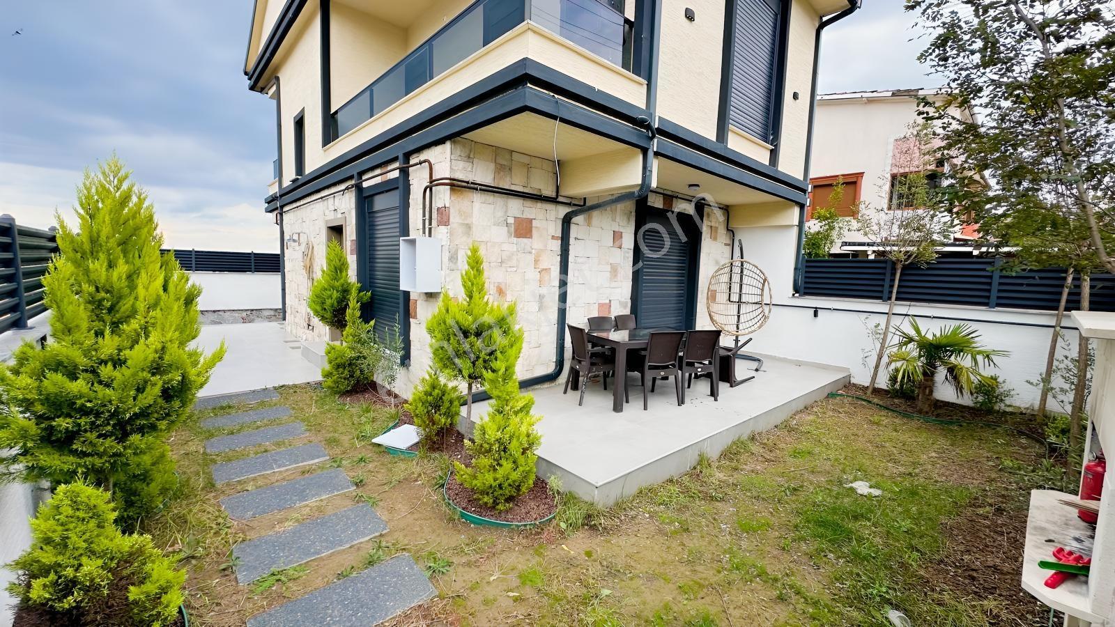 Balcıoğlundan Denize 2. Sıra Tam Müstakil 4+1 Geniş Bahçli Villa — fotoğraf 26