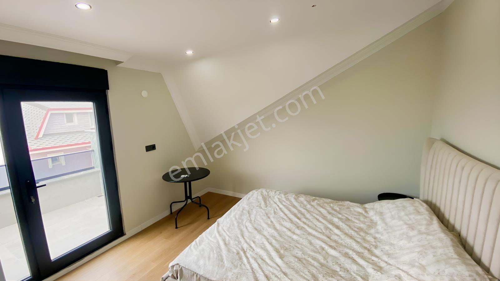 Balcıoğlundan Denize 2. Sıra Tam Müstakil 4+1 Geniş Bahçli Villa — fotoğraf 31