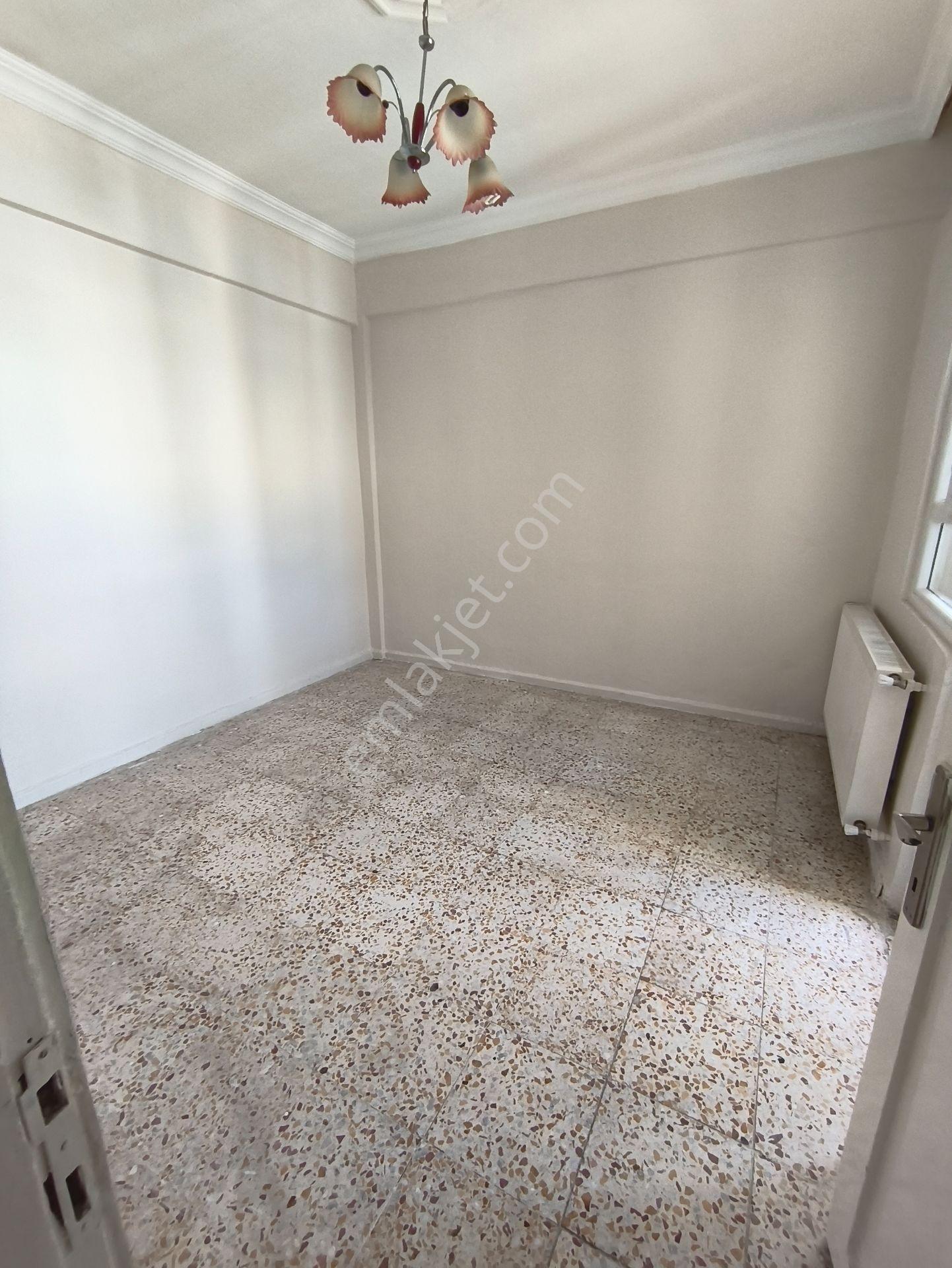 Akziyaret Emlaktan Satılık Park Cepheli 3+1 — fotoğraf 12