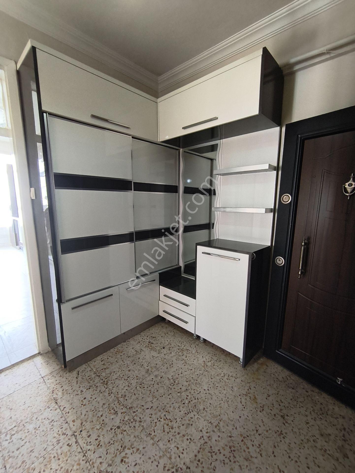 Akziyaret Emlaktan Satılık Park Cepheli 3+1 — fotoğraf 13