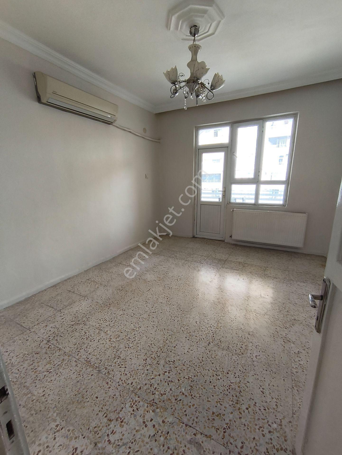Akziyaret Emlaktan Satılık Park Cepheli 3+1 — fotoğraf 15
