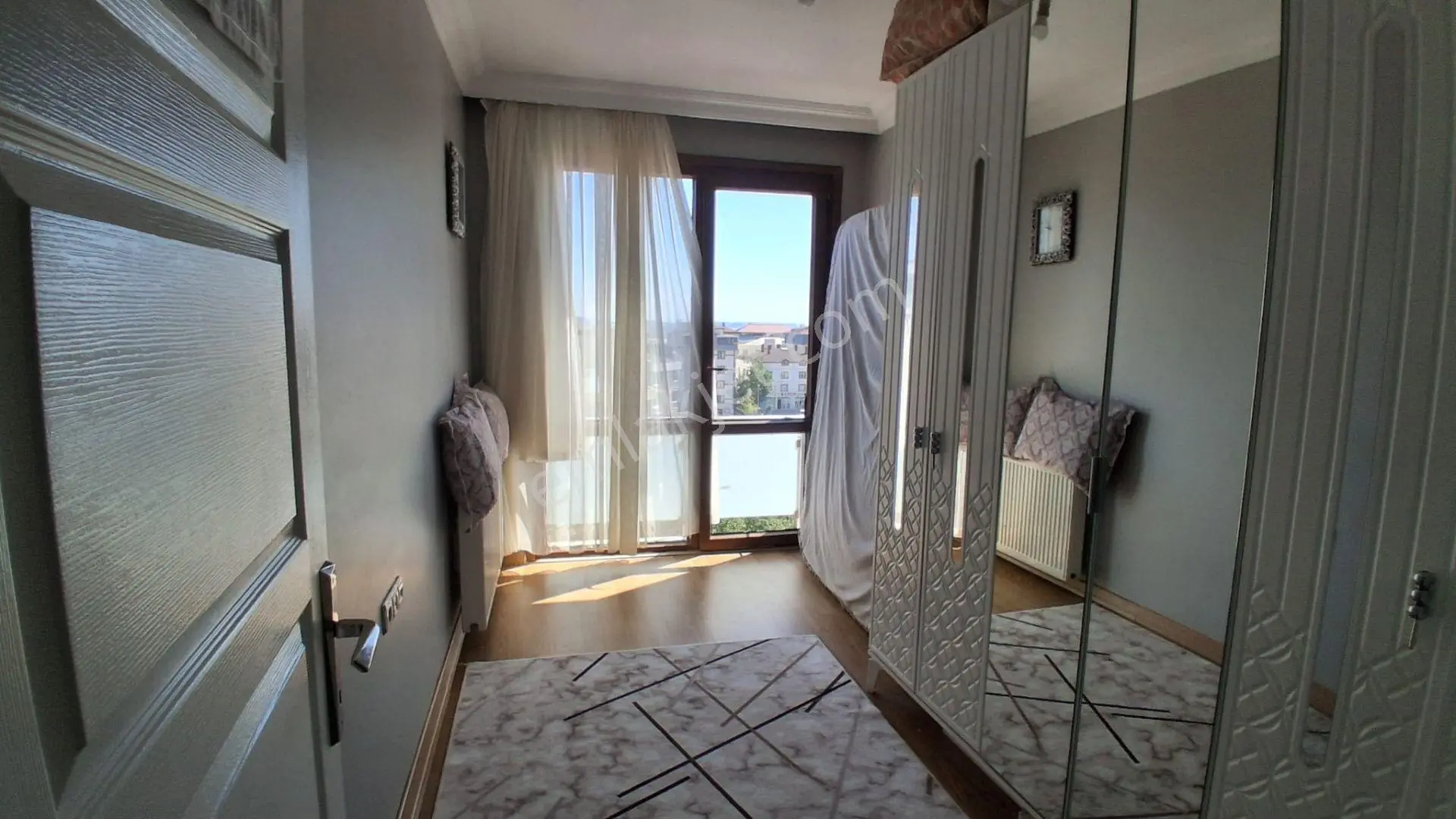 Mertcan'dan Şeyhli Mah.iskanlı Kapalı Balkonlu Ara Kat 2+1 Daire — fotoğraf 9