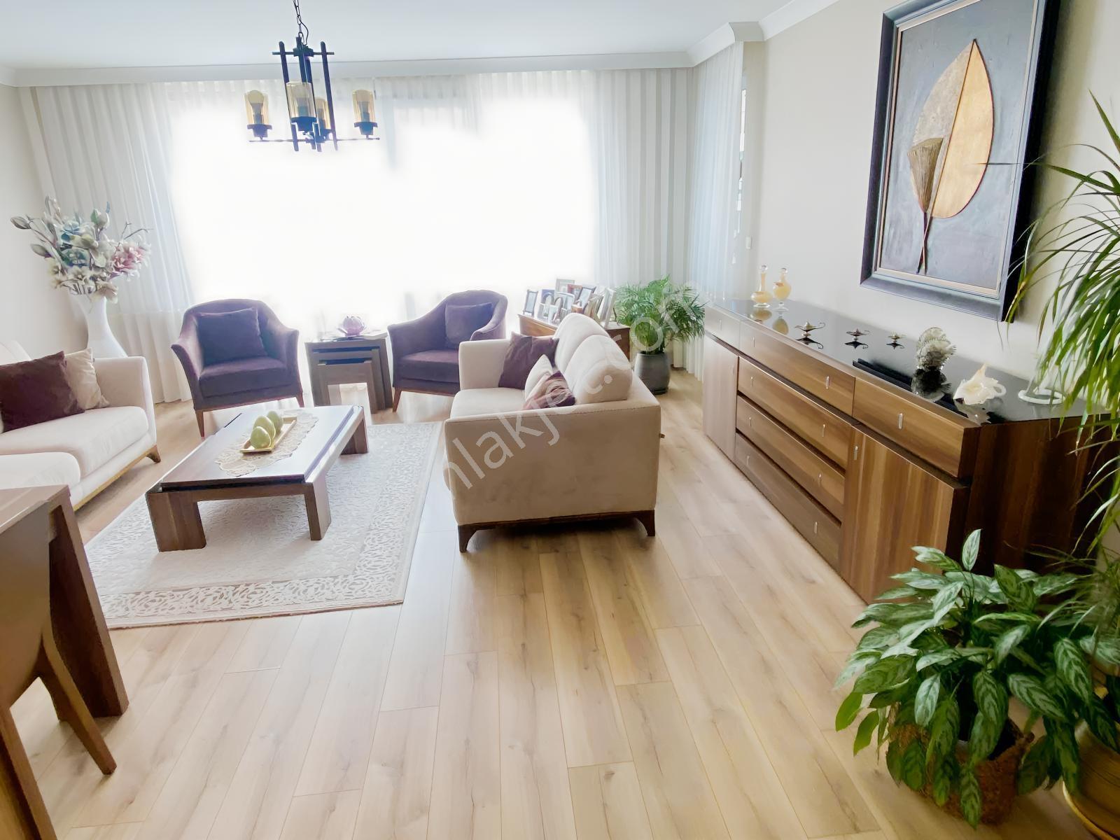 Tuzla Prestij Park Sitesinde Özel Mimari Yapım 140m2 3+1 — fotoğraf 2