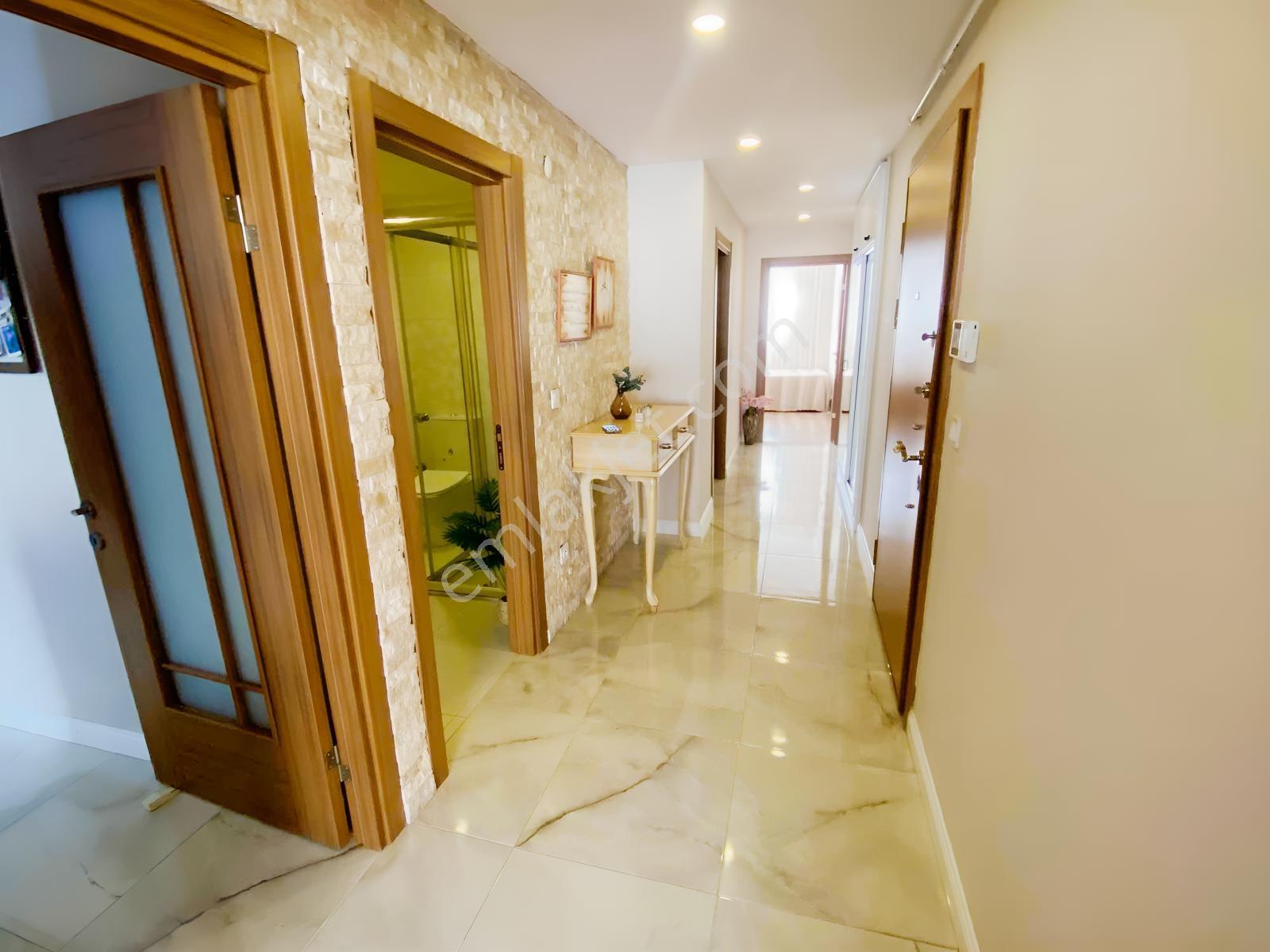 Tuzla Prestij Park Sitesinde Özel Mimari Yapım 140m2 3+1 — fotoğraf 5