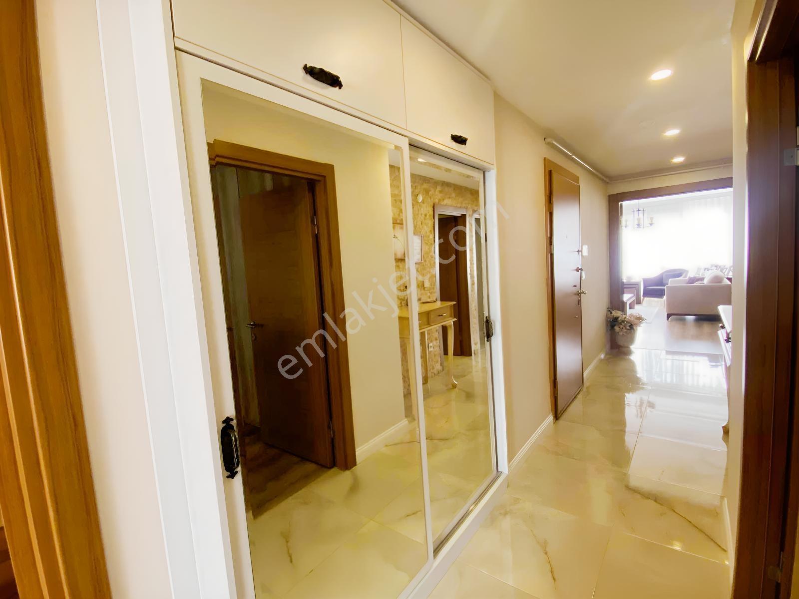Tuzla Prestij Park Sitesinde Özel Mimari Yapım 140m2 3+1 — fotoğraf 6