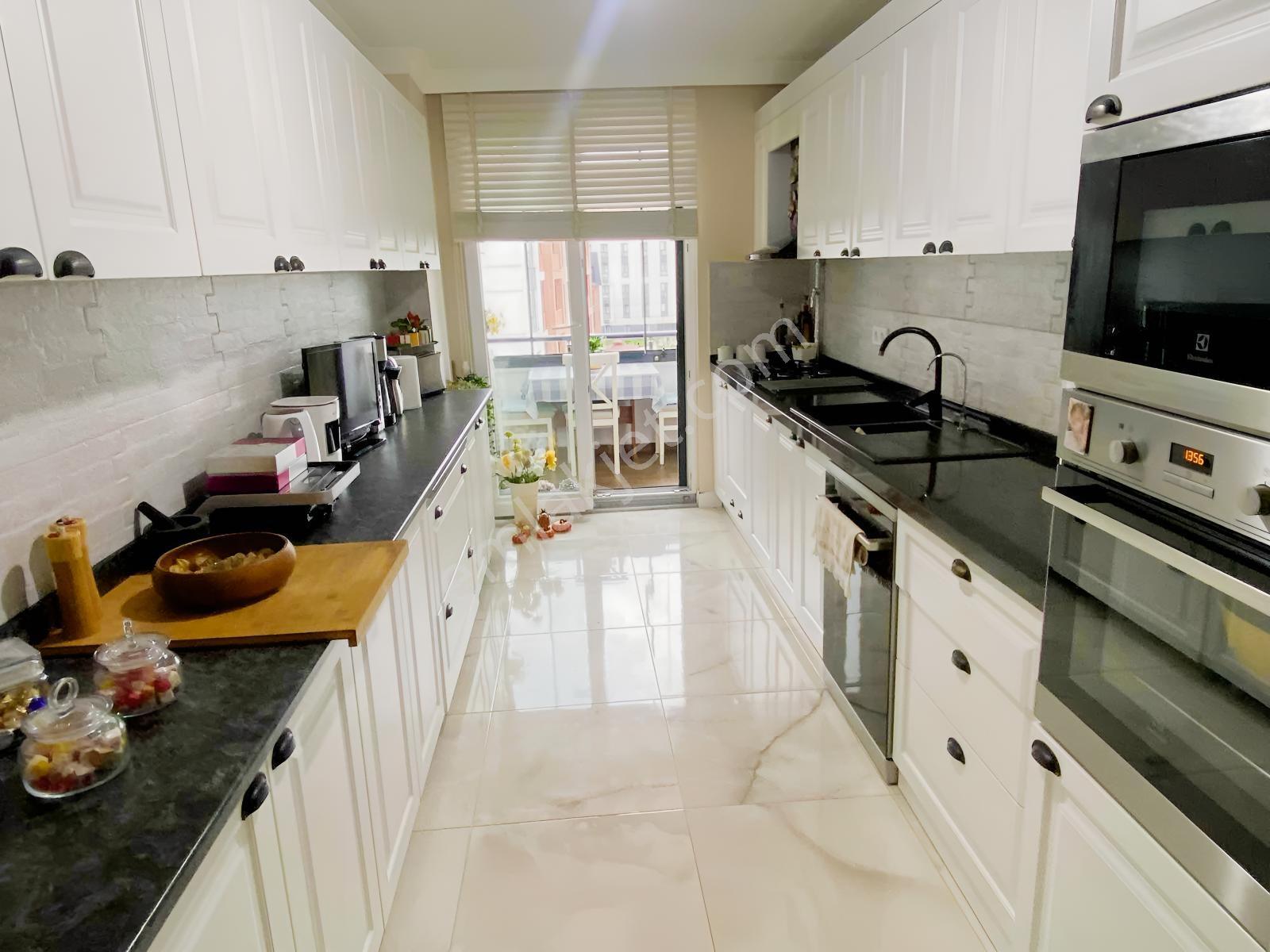 Tuzla Prestij Park Sitesinde Özel Mimari Yapım 140m2 3+1 — fotoğraf 19