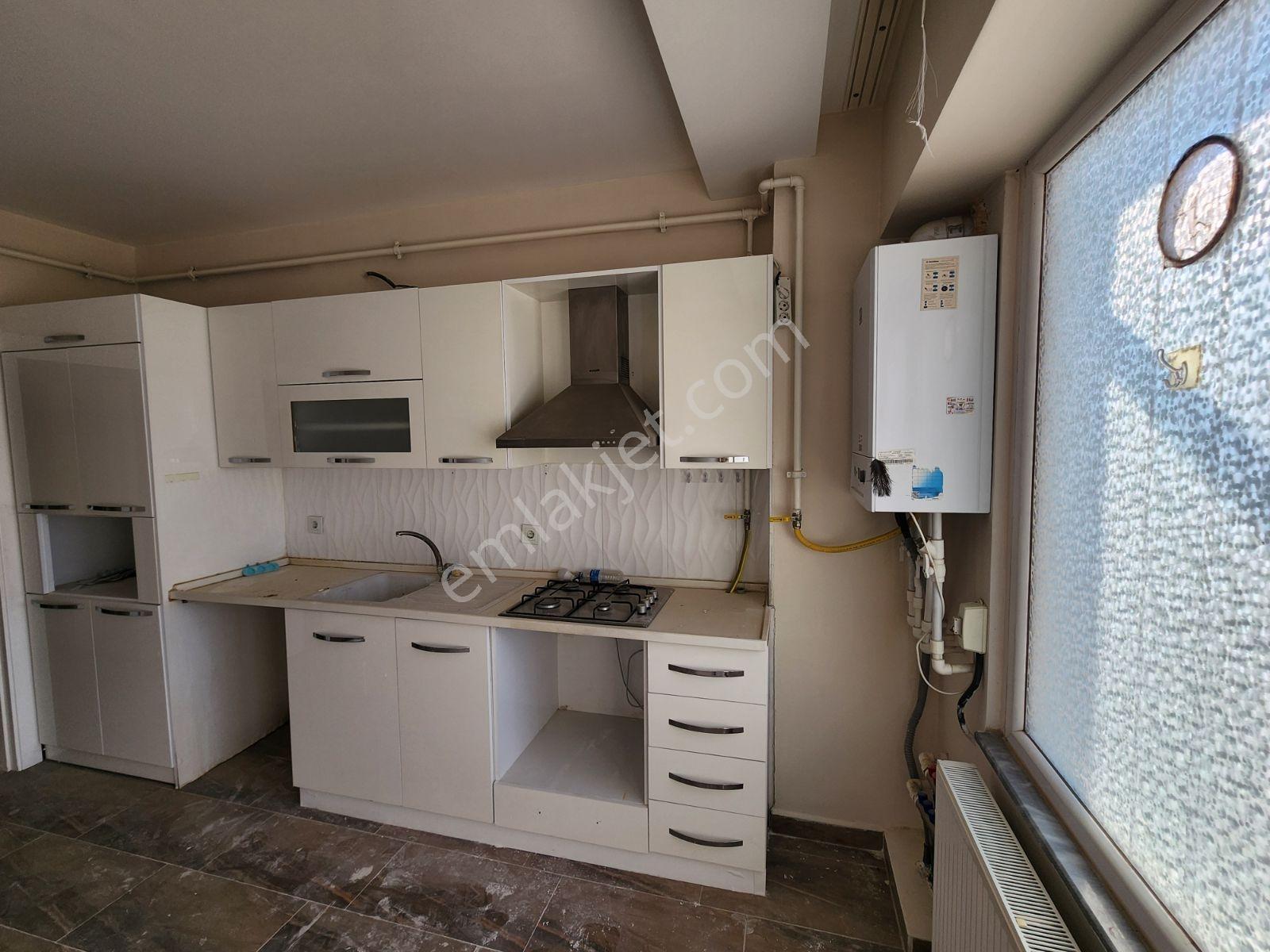 Yenibeşevler Delux Ara Kat 3+1 Geniş Teraslı Daire — fotoğraf 19