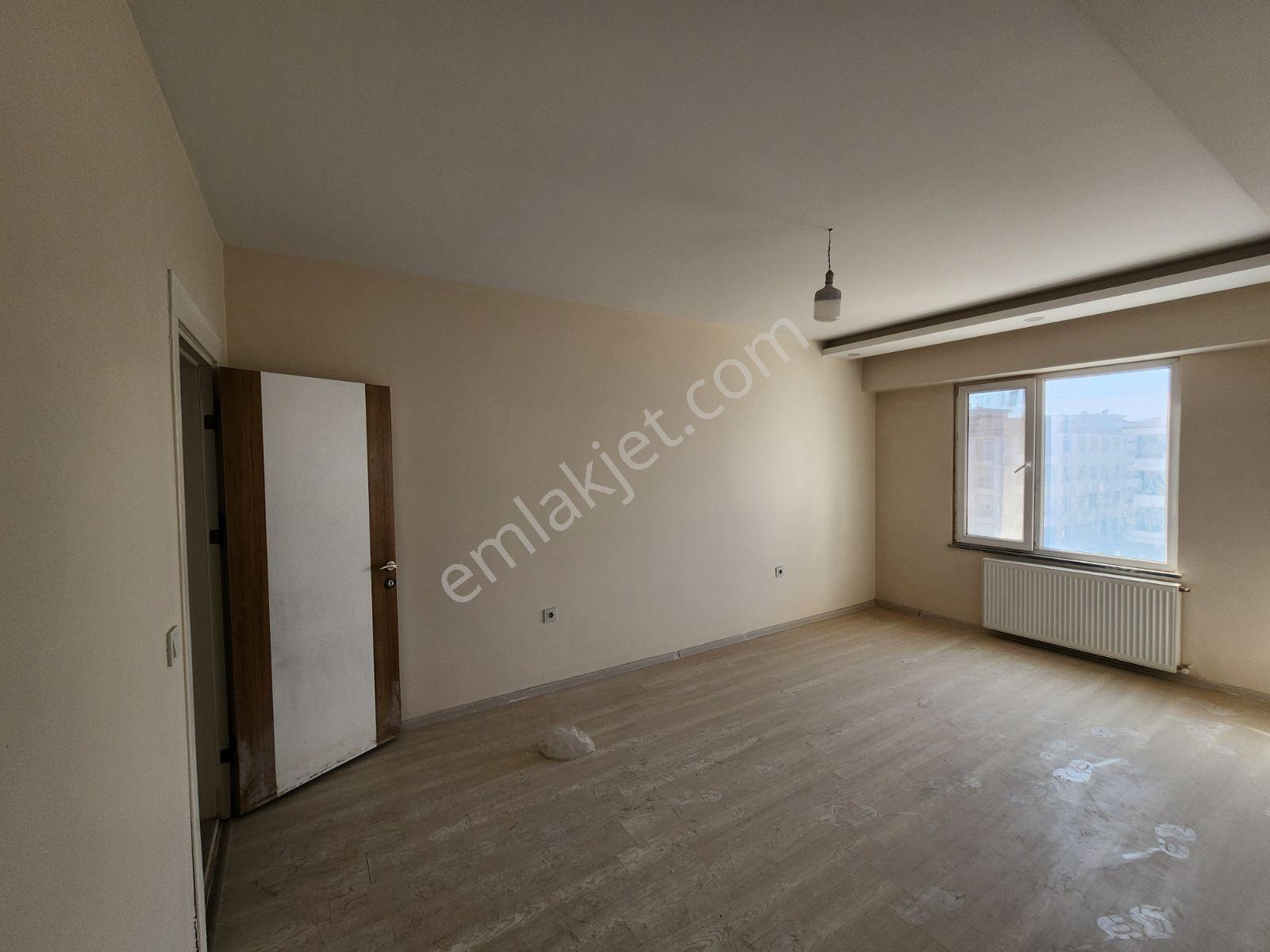 Yenibeşevler Delux Ara Kat 3+1 Geniş Teraslı Daire — fotoğraf 21