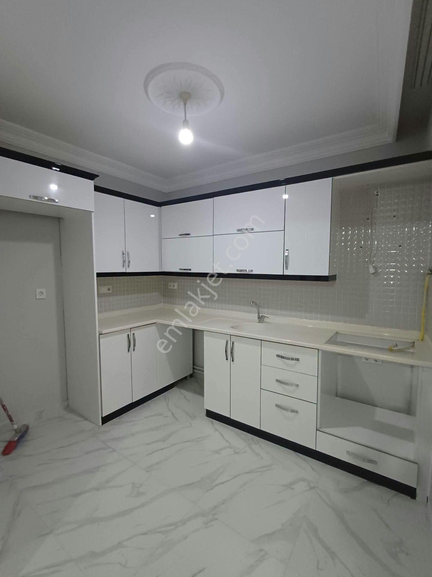 Samsun İlkadım Rasathane Mahallesi'nde Asansörlü Dış Cepheli 3+1 Satılık Daire — fotoğraf 3