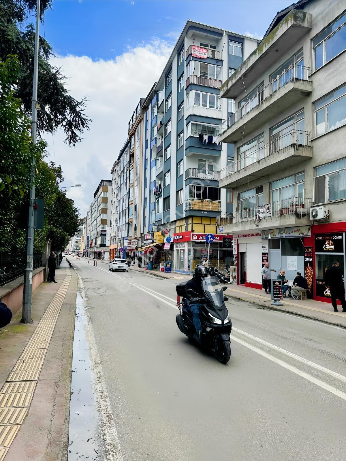 Deneyim'den Shell Kavşağı Yakını Caddeye Cephe 3+1 Ofis & Daire — fotoğraf 23