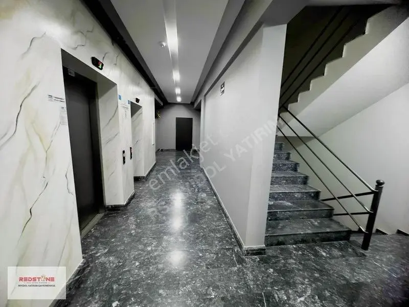 Redstone Myidol Güvencesi İle Site İçinde 3+1 Lüks Daire — fotoğraf 32
