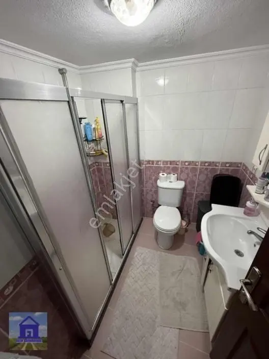 Hürriyet Mahallesinde 14 Yıllık 2+1 Satılık Yeni Daire — fotoğraf 12