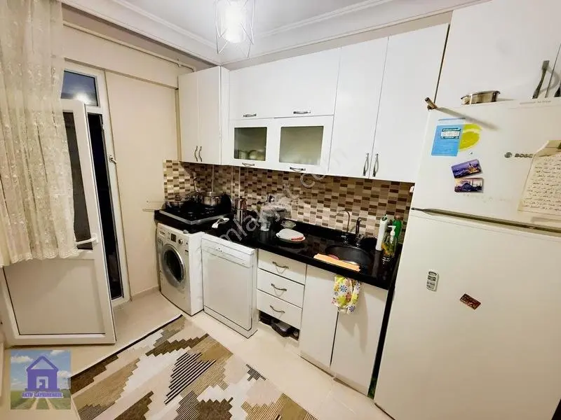 Hürriyet Mahallesinde 14 Yıllık 2+1 Satılık Yeni Daire — fotoğraf 25