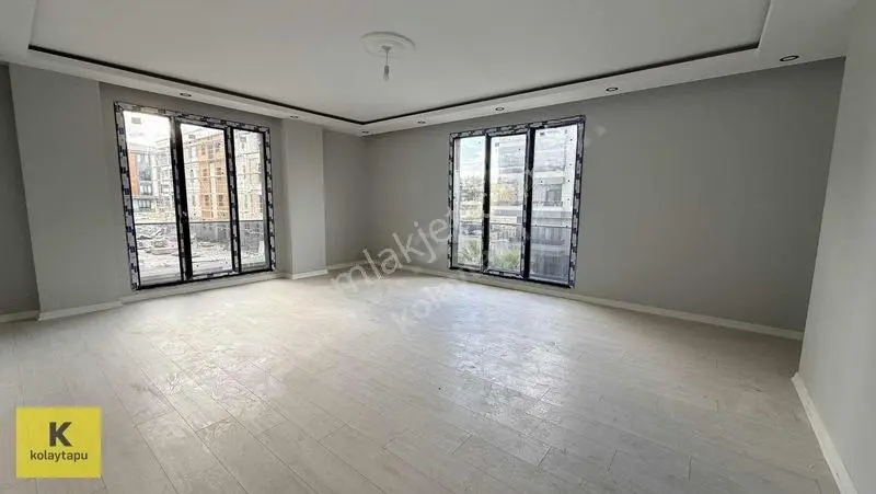 Kolaytapu Zafer Mh. Havuzlu Site Dublex Teraslı 5+1 Sıfır Daire — fotoğraf 2