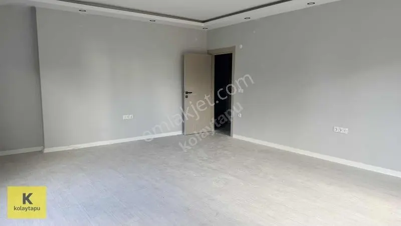 Kolaytapu Zafer Mh. Havuzlu Site Dublex Teraslı 5+1 Sıfır Daire — fotoğraf 7