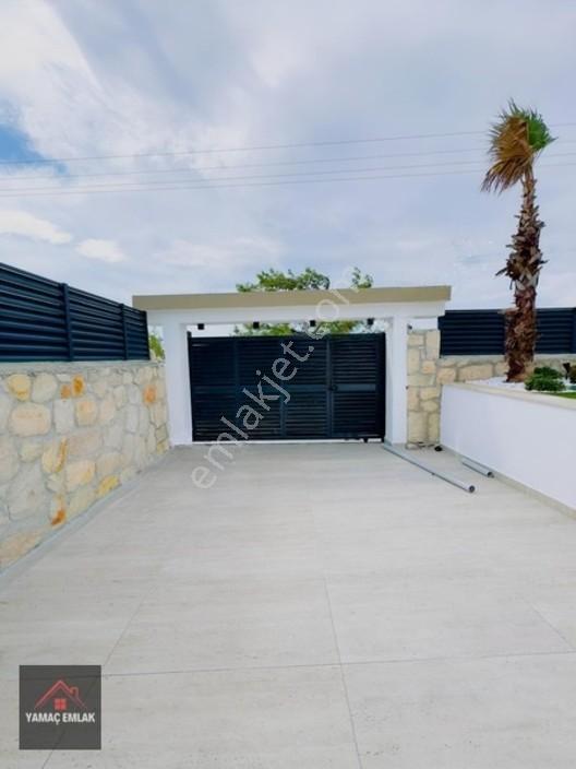 Didimde Satılık 600 M2 Arsa İçinde Alaçatı Mimarili Özel Villa — fotoğraf 5
