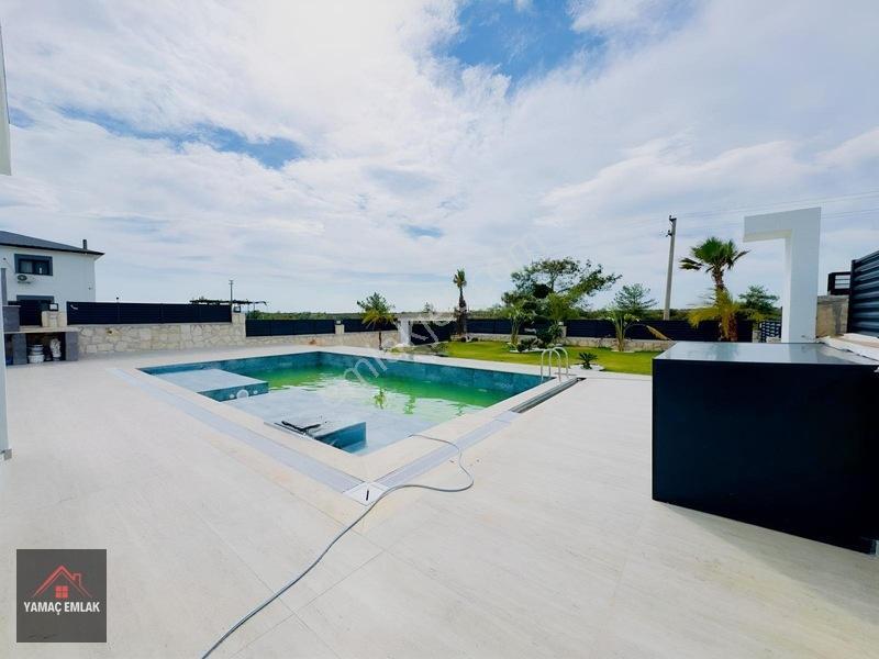Didimde Satılık 600 M2 Arsa İçinde Alaçatı Mimarili Özel Villa — fotoğraf 13