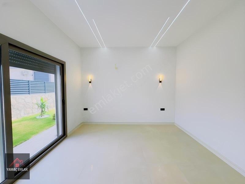 Didimde Satılık 600 M2 Arsa İçinde Alaçatı Mimarili Özel Villa — fotoğraf 34