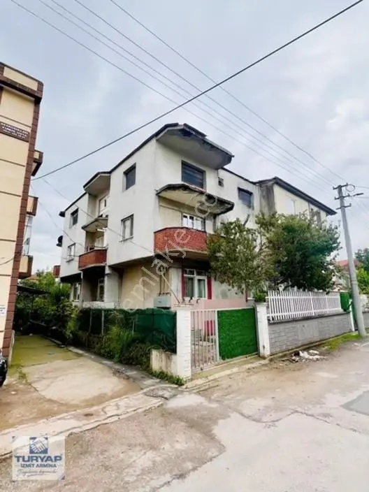 Turyap'tan Başiskele Vezirçiftliği'nde Satılık Bakımlı Daire — fotoğraf 3