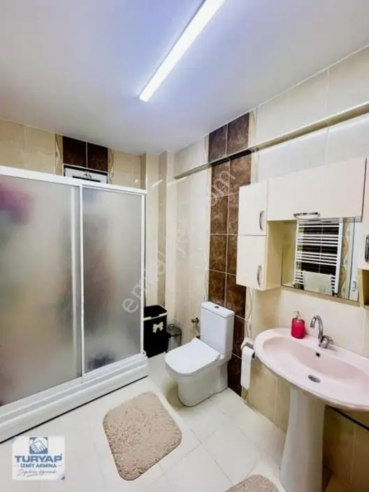 Turyap'tan Başiskele Vezirçiftliği'nde Satılık Bakımlı Daire — fotoğraf 17