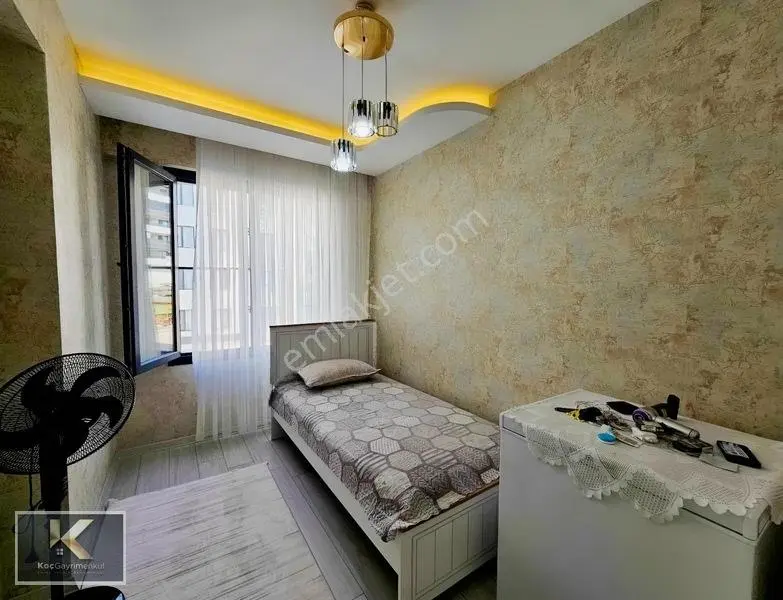 Stadyum Yanı Satılık 3.5+1 Fırsat Daire — fotoğraf 15