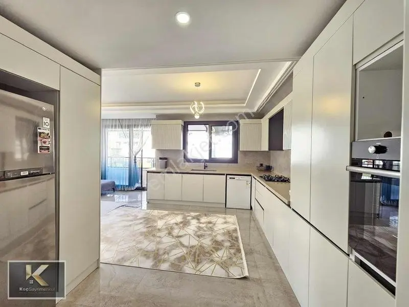 Stadyum Yanı Satılık 3.5+1 Fırsat Daire — fotoğraf 29