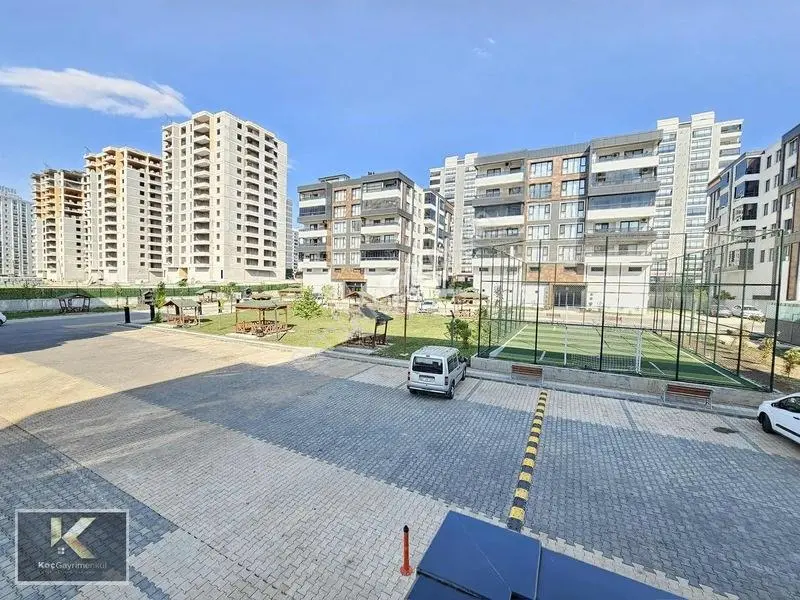 Stadyum Yanı Satılık 3.5+1 Fırsat Daire — fotoğraf 32