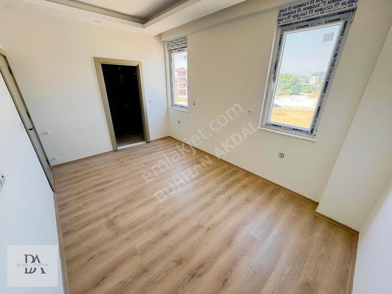 Havalimanı Yanı Site İçin Havuz Cephe Güvenlikli Sıfır — fotoğraf 5