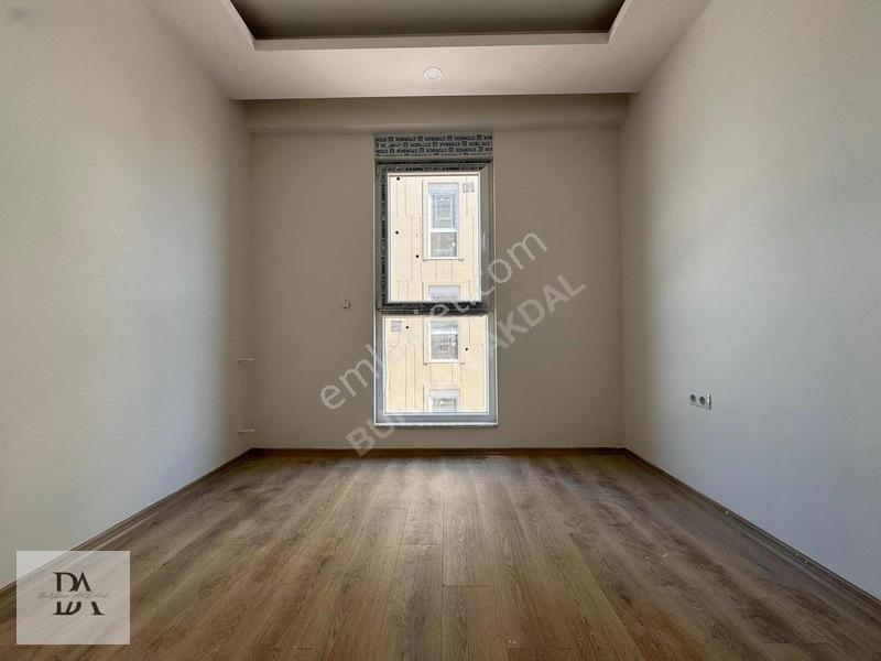 Havalimanı Yanı Site İçin Havuz Cephe Güvenlikli Sıfır — fotoğraf 18