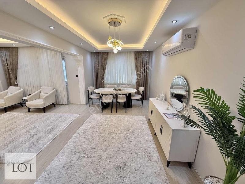 Atalar Mahallesi Lise Işıkları Altı Satılık 3+1 Daire — fotoğraf 5
