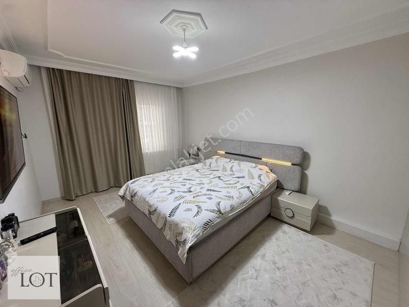 Atalar Mahallesi Lise Işıkları Altı Satılık 3+1 Daire — fotoğraf 14