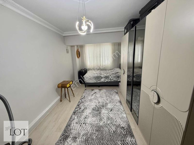 Atalar Mahallesi Lise Işıkları Altı Satılık 3+1 Daire — fotoğraf 17