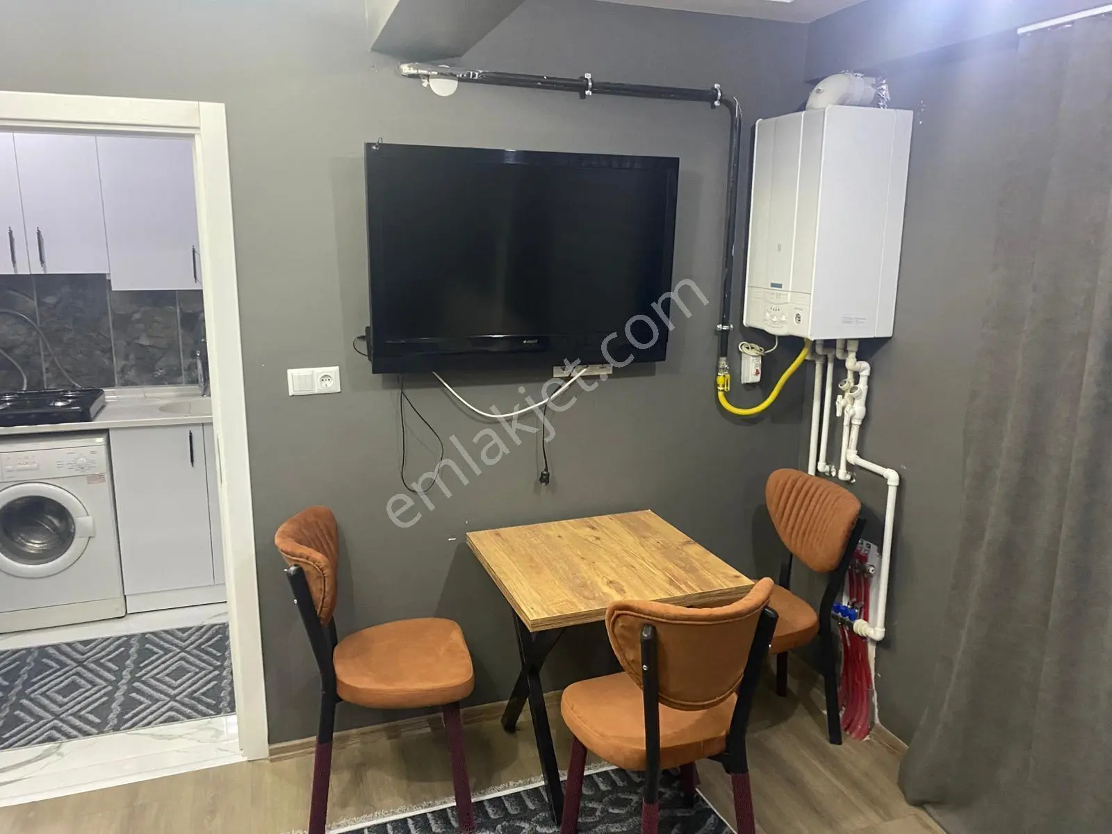 İdeal'den Satılık Sıfır Bina & Arakat Daire ! (yatırımlık ) — fotoğraf 3