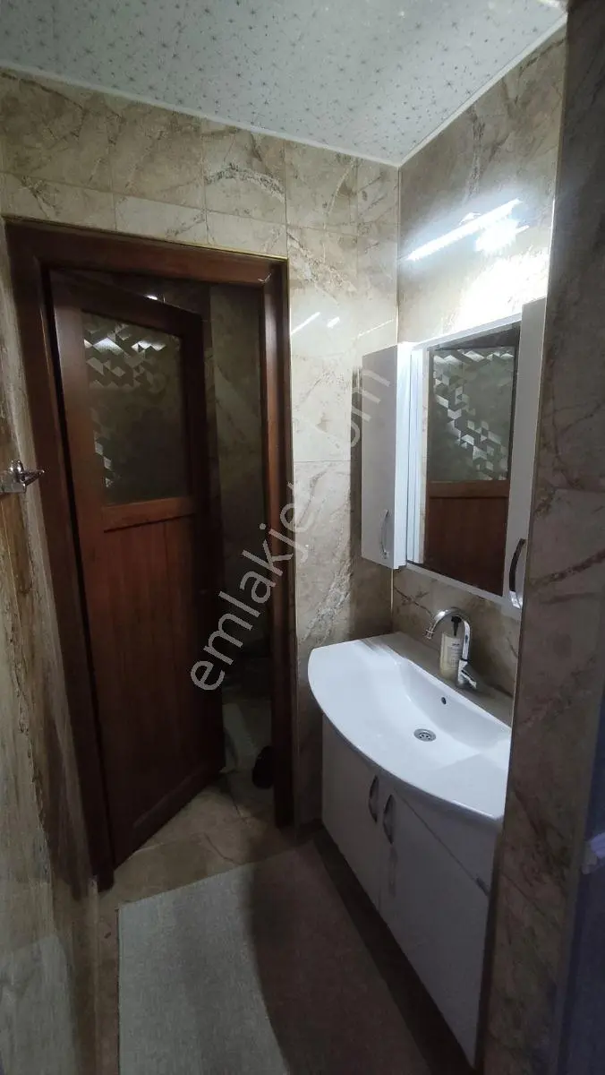 Karaköprüde Cadde Üstü Arakat Satılık 5 Odalı Daire — fotoğraf 12