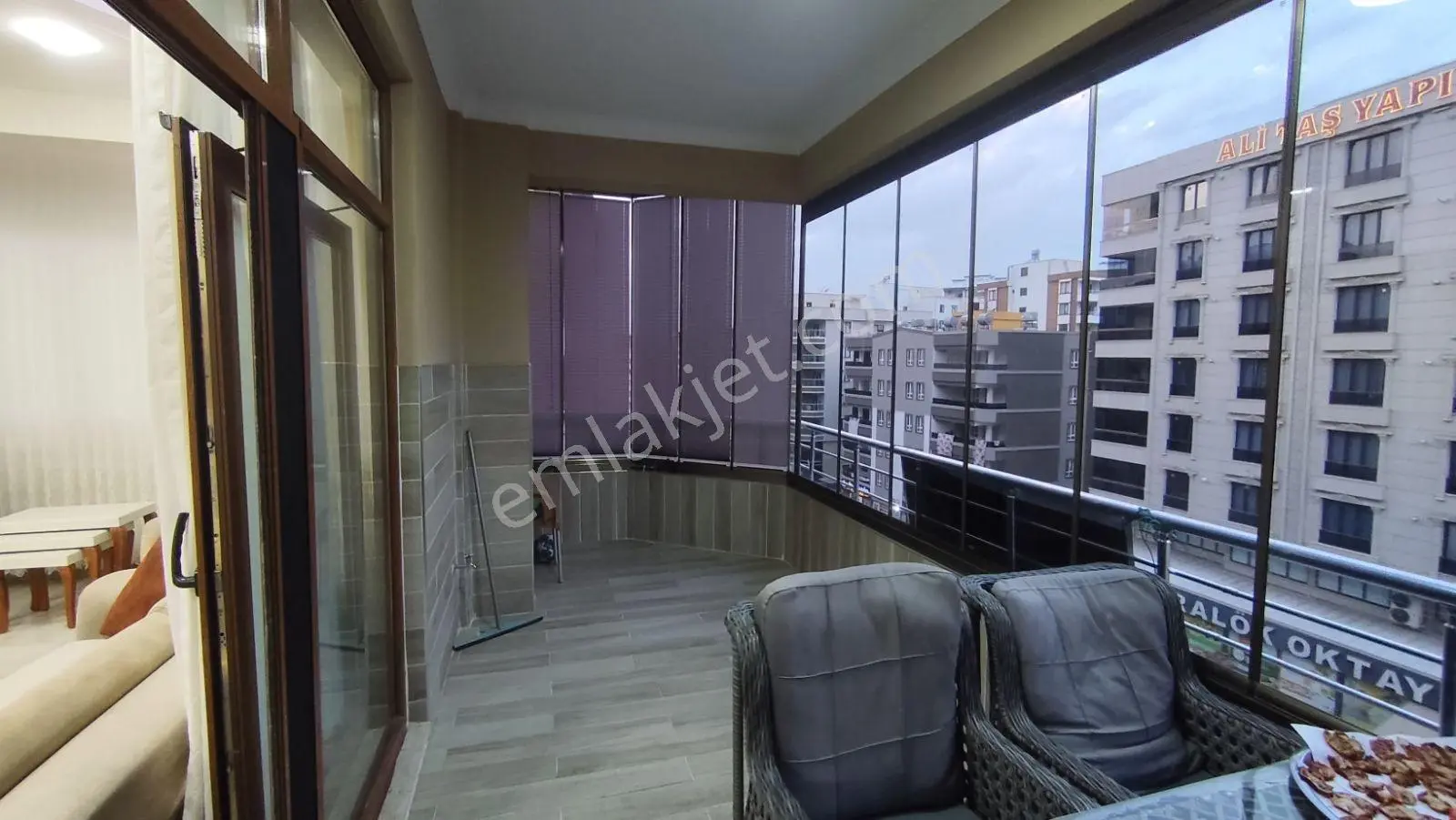 Karaköprüde Cadde Üstü Arakat Satılık 5 Odalı Daire — fotoğraf 21