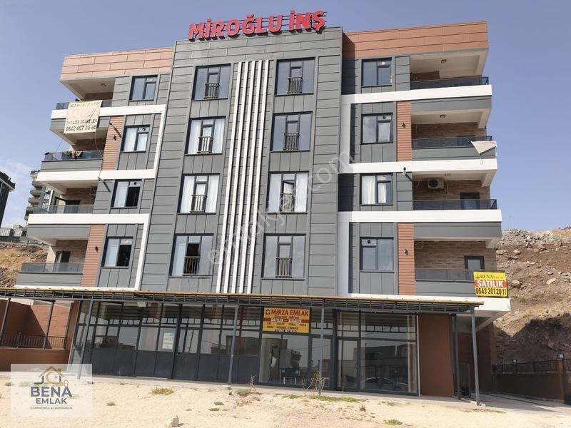 Bena Emlak'Tan Satılık Full 3+1