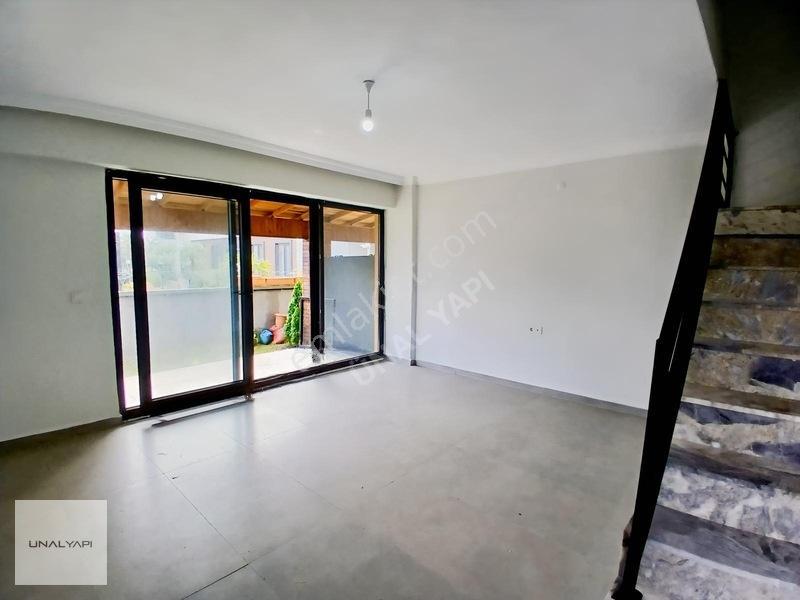 Fiyatıyla Şaşırtan Tripleks Villa! Havuzlu Sitede, Denize Yakın! — fotoğraf 7