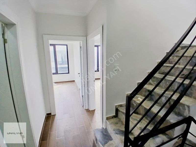 Fiyatıyla Şaşırtan Tripleks Villa! Havuzlu Sitede, Denize Yakın! — fotoğraf 11