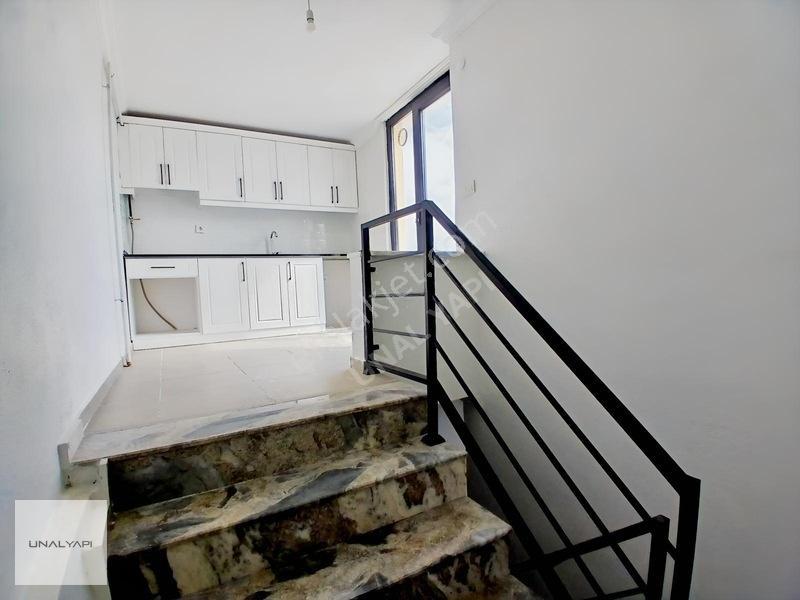 Fiyatıyla Şaşırtan Tripleks Villa! Havuzlu Sitede, Denize Yakın! — fotoğraf 16