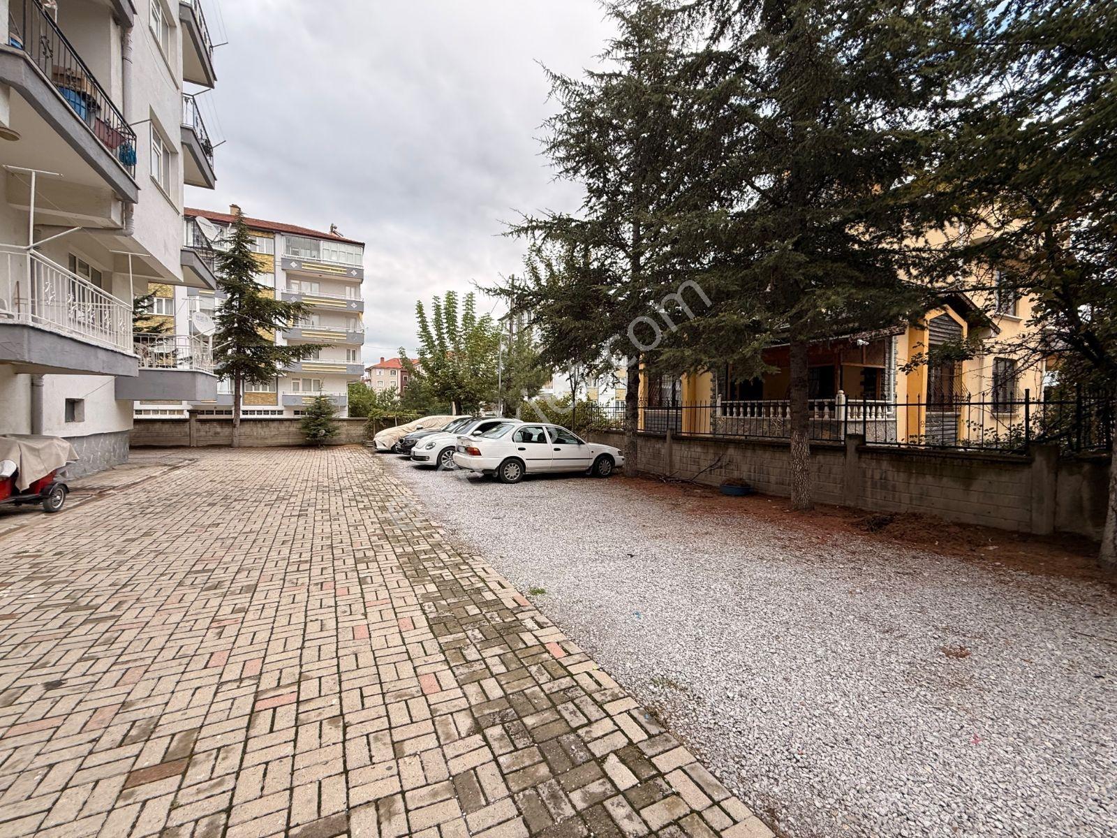 Özçelebi'den Yeni Mah. Asansörlü 3+1 Ara Kat Satılık Daire — fotoğraf 32