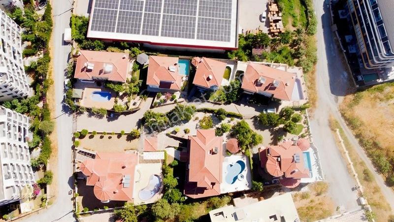 Alanya Oba'da Satılık Geniş Kullanışlı Ultra Lüks Villa — fotoğraf 3