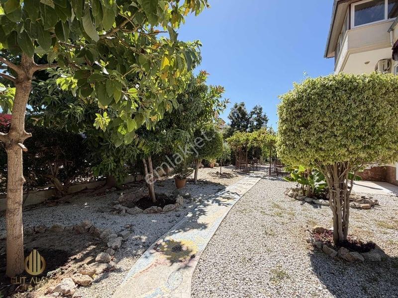 Alanya Oba'da Satılık Geniş Kullanışlı Ultra Lüks Villa — fotoğraf 8