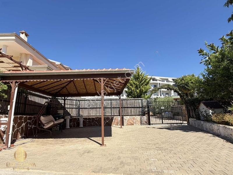 Alanya Oba'da Satılık Geniş Kullanışlı Ultra Lüks Villa — fotoğraf 13