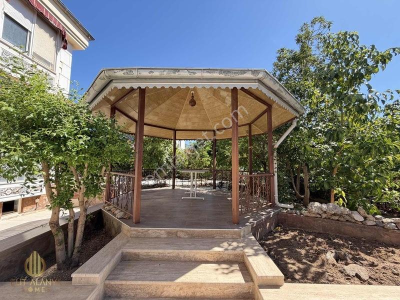 Alanya Oba'da Satılık Geniş Kullanışlı Ultra Lüks Villa — fotoğraf 14