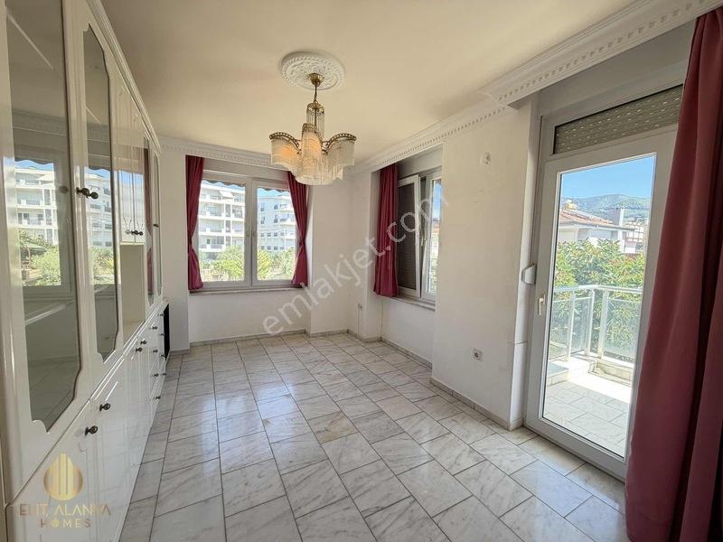 Alanya Oba'da Satılık Geniş Kullanışlı Ultra Lüks Villa — fotoğraf 23