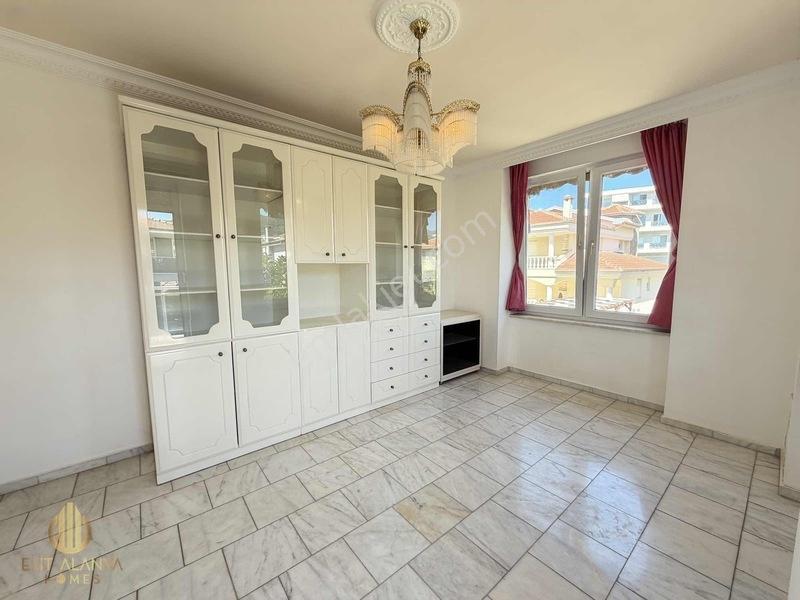 Alanya Oba'da Satılık Geniş Kullanışlı Ultra Lüks Villa — fotoğraf 25