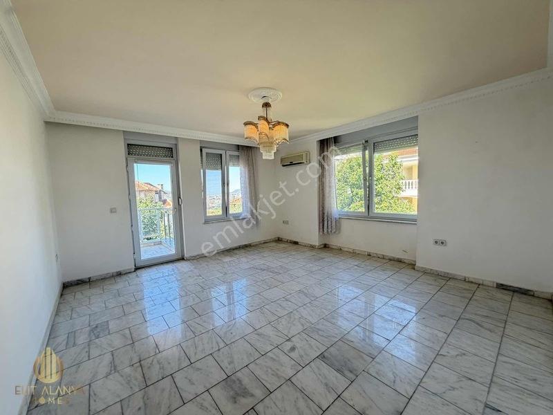 Alanya Oba'da Satılık Geniş Kullanışlı Ultra Lüks Villa — fotoğraf 28